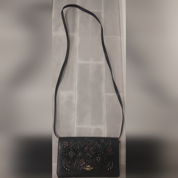 Coach Black Crossbody Wallet with Floral Embossing - Picture 2 of 11